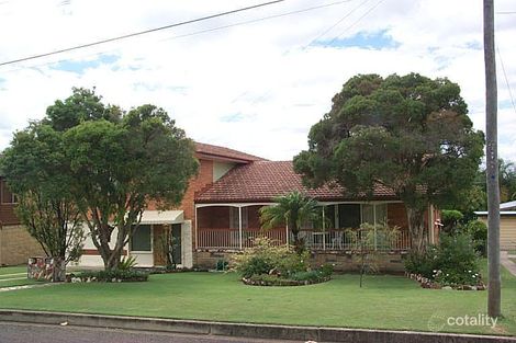 54 Lloyd George St, Eastern Heights, QLD 4305