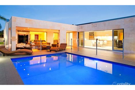 Property photo of 30 O'Grady Drive Paradise Point QLD 4216