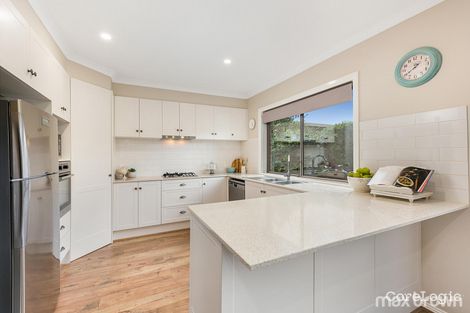 Property photo of 53 Meadowgate Drive Chirnside Park VIC 3116