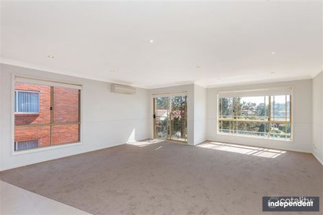 Property photo of 2/13 Southwell Place Karabar NSW 2620