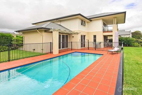 Property photo of 242 Easthill Drive Robina QLD 4226