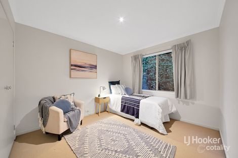 Property photo of 5 Buckley Street Point Cook VIC 3030