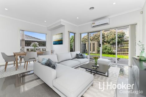 Property photo of 12 Pistachio Close Hampton Park VIC 3976