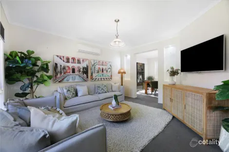 Property photo of 46 Whiteash Road Bonogin QLD 4213