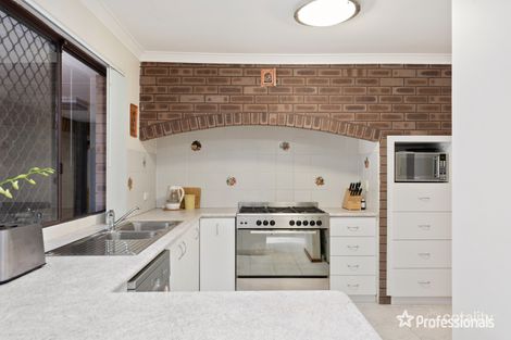 Property photo of 12 Crest Court Thornlie WA 6108