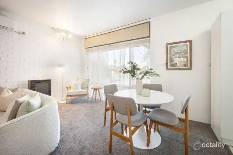 Property photo of 1/562 Union Road Lavington NSW 2641