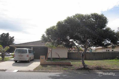 1 Woodlake Ave, West Lakes, SA 5021