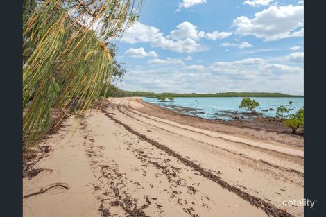 17 Coral Reef Ct, Armstrong Beach, QLD 4737