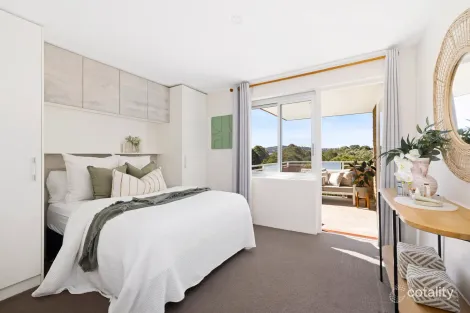 Property photo of 9/18 Campbell Parade Manly Vale NSW 2093