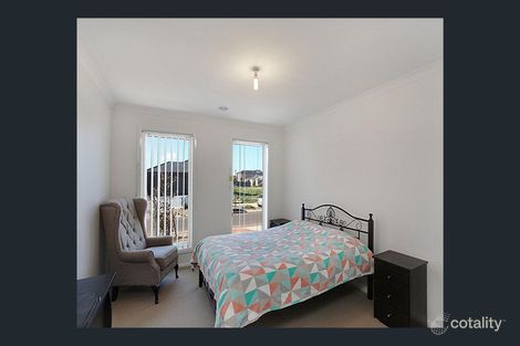 Property photo of 11 Aspera Drive Brookfield VIC 3338