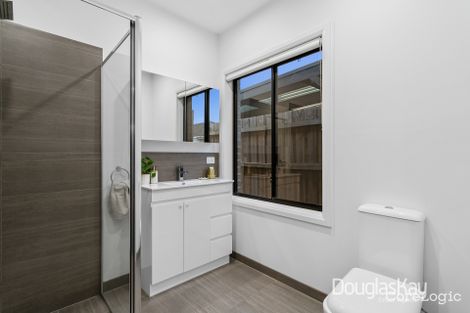 Property photo of 2/9 Metherall Street Sunshine North VIC 3020