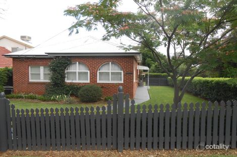 36 Chelmsford St, East Tamworth, NSW 2340