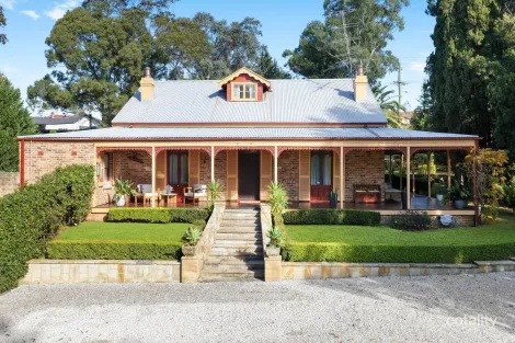 332 Argyle St, Picton, NSW 2571