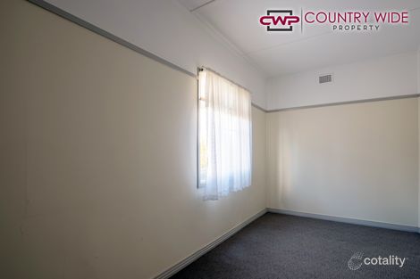 Property photo of 164 Macquarie Street Glen Innes NSW 2370