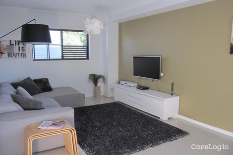 Property photo of 25A Ashby Street Fairfield QLD 4103