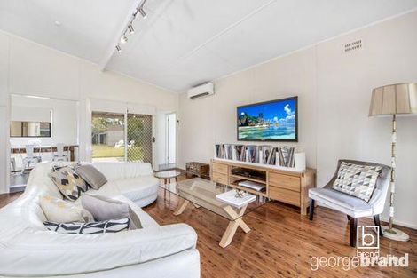 Property photo of 52 Woolana Avenue Budgewoi NSW 2262