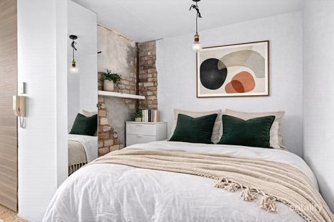 Property photo of 11/10 Barncleuth Square Elizabeth Bay NSW 2011