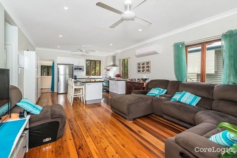 Property photo of 101 Englefield Road Oxley QLD 4075