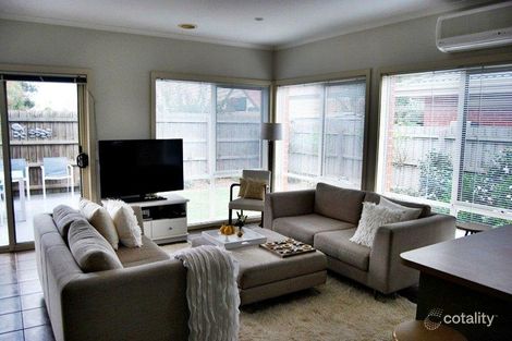 Property photo of 32/10 Hall Road Carrum Downs VIC 3201