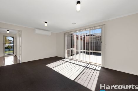 Property photo of 5 Richie Court Drouin VIC 3818