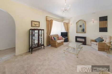 Property photo of 17 Coolabah Avenue Glen Waverley VIC 3150