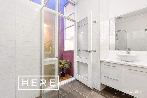 4/2 Nicholson St, West Leederville, WA 6007
