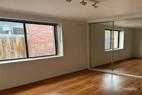 Property photo of 5/15 Mozart Street St Kilda VIC 3182