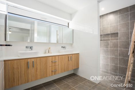 Property photo of 44 Upland Chase Albion Park NSW 2527