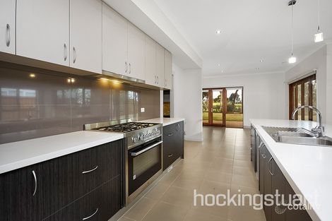 Property photo of 34 Castlemaine Drive Eynesbury VIC 3338