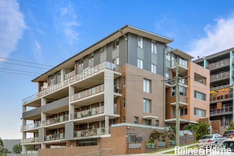 15/10-12 Batley St, West Gosford, NSW 2250
