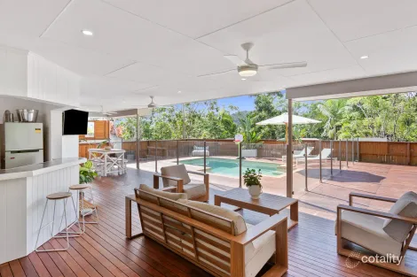 Property photo of 1 Chapel Close Brinsmead QLD 4870