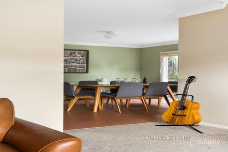 Property photo of 2/12 Meadow Crescent Montmorency VIC 3094