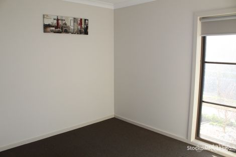 Property photo of 3 Sissinghurst Street Truganina VIC 3029