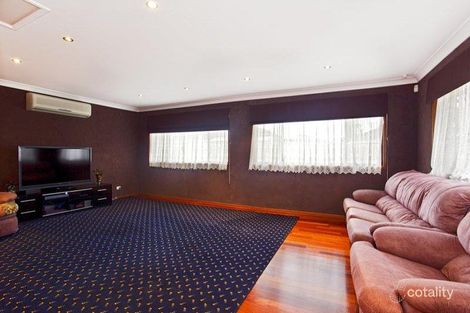 Property photo of 12 Strzlecki Drive Horningsea Park NSW 2171