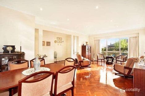 Property photo of 16 Linlithgow Avenue Caulfield North VIC 3161