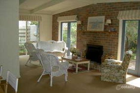 Property photo of 19 Sinclair Street Blairgowrie VIC 3942