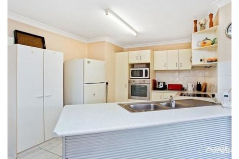 Property photo of 39 Galapagos Way Pacific Pines QLD 4211