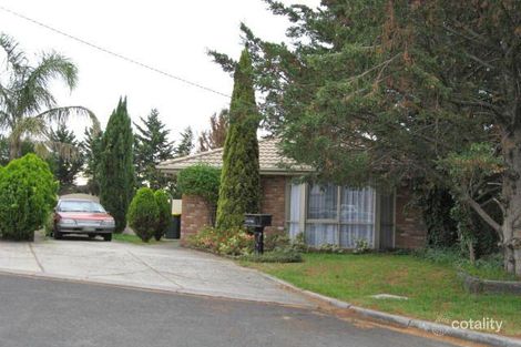 Property photo of 11 Balmoral Close Kings Park VIC 3021