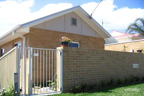 5 Waterview St, Woy Woy, NSW 2256