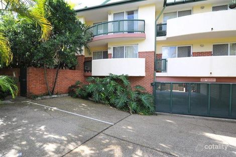 8/6 Durham St, Coorparoo, QLD 4151