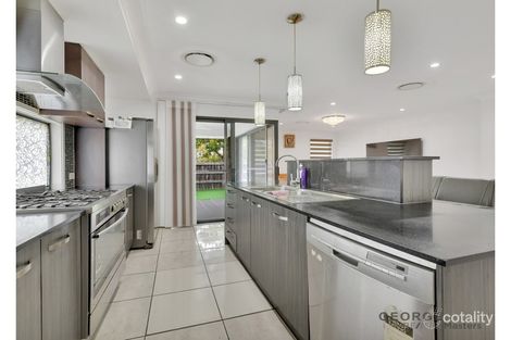 Property photo of 34 Giancarlo Crescent Doolandella QLD 4077