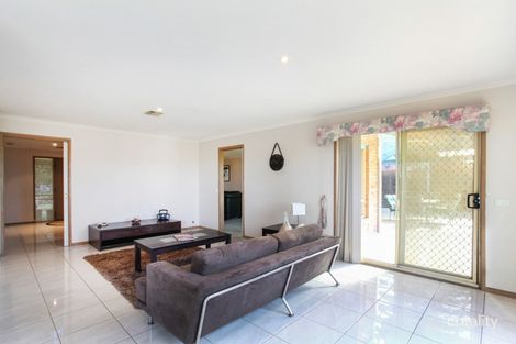 Property photo of 11 Endeavour Place Melton West VIC 3337
