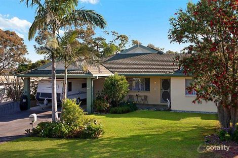 Property photo of 18 Kyong Avenue Buff Point NSW 2262