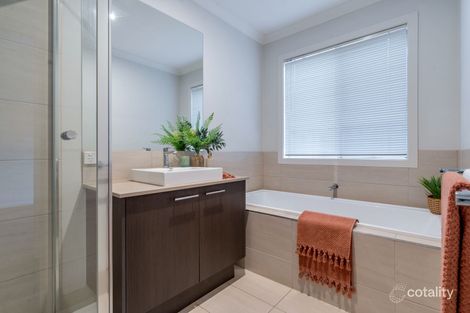 Property photo of 24 Liberty Crescent Beveridge VIC 3753
