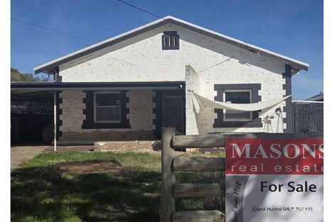 18 Charles St, Murray Bridge, SA 5253