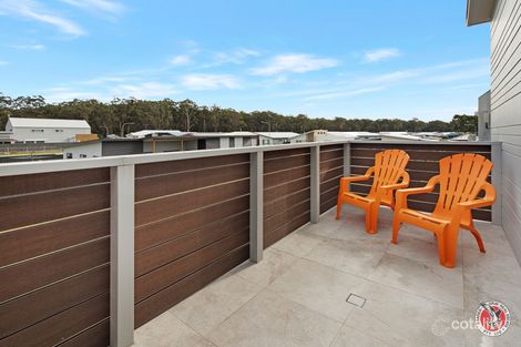 Property photo of 4/24 Hedley Way Broulee NSW 2537
