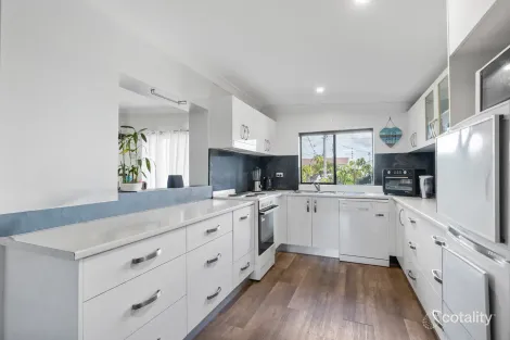 Property photo of 10 Brill Crescent Ulladulla NSW 2539
