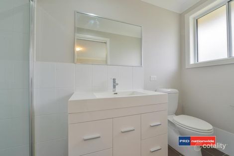 Property photo of 28 Tulipwood Crescent Oxley Vale NSW 2340