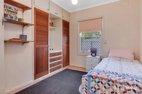 Property photo of 46 Peacock Road Elizabeth Downs SA 5113