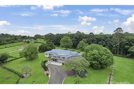Property photo of 10 Silver Birch Lane North Maleny QLD 4552